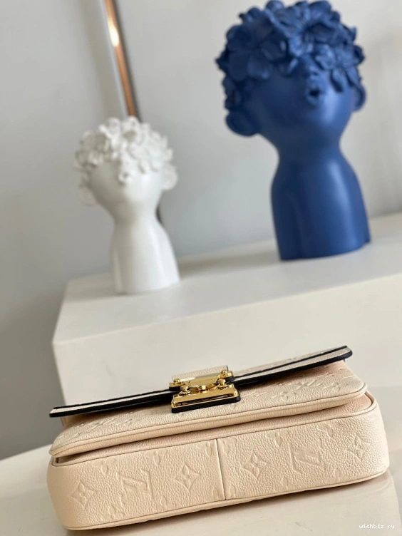 WIS VUITTON MARCEAU LOUIS 0128